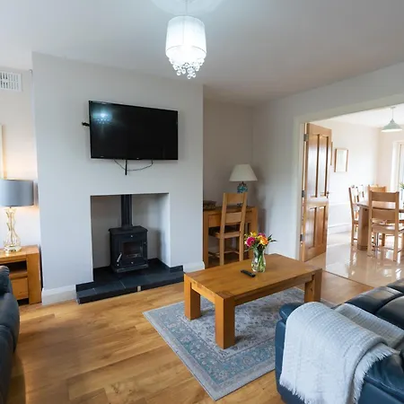 No 57 - Luxury Townhouse Tatil Evi Dingle